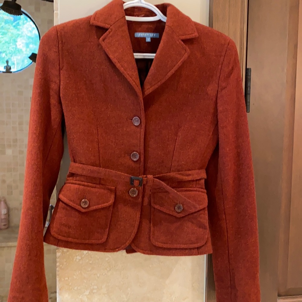 Gorgeous bronze/rust  coloured blazer.. size is actually a 1